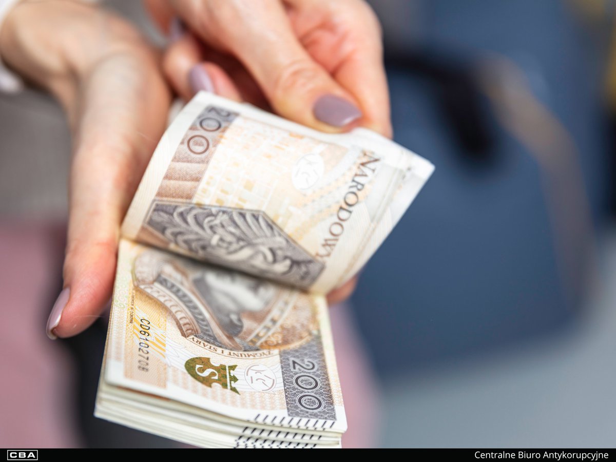 Korupcja w Urzędzie Miasta Lublina, zarządzanym przez  Prezydenta Krzysztofa Żuka z Platformy Obywatelskiej. 

Wśród zatrzymanych przez CBA znajdują się m. in. Zastępca Prezydenta Lublina, dyrektor i kierownik jednego z wydziałów Urzędu Miasta Lublin.

Chodzi o ustawianie