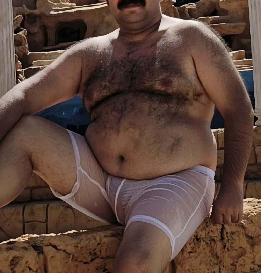 Sadece Olgun kilolu severim.. 45+ kilolu.. 45+ fat daddies...