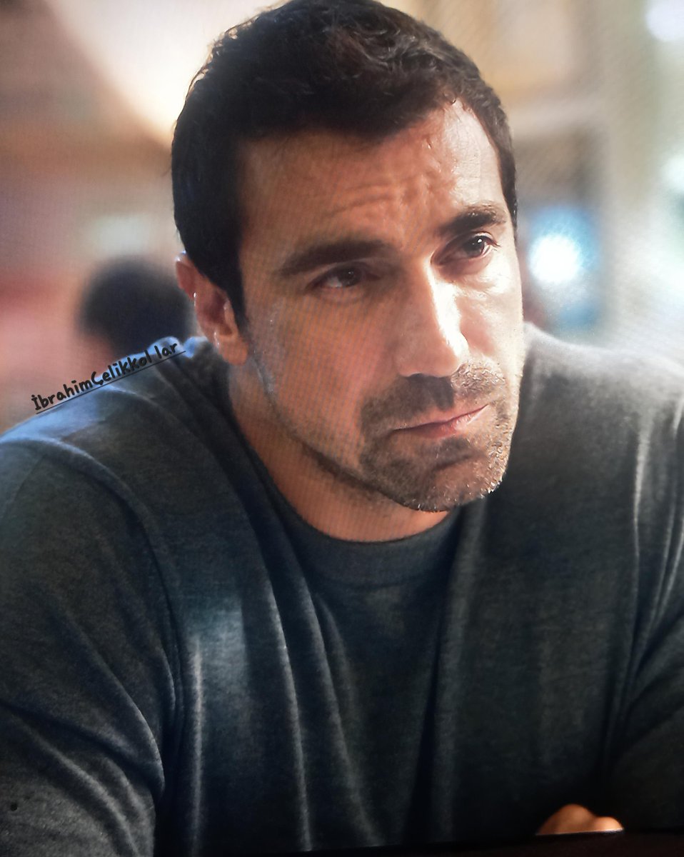 lomogrande13's tweet photo. ¡¡Que Ilusión!! Ya tengo a Kemal en casa, y no vino a cobrar😉. 
Serie "Amar,Perder" disponible ya en Netflix 👏🏻👏🏻👏🏻📺❤️👊🏻
#İbrahimÇelikkol 
#AmarPerder https://t.co/HzUGzwoIc8