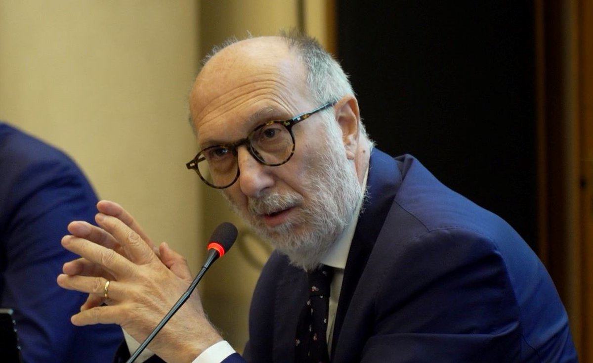 regioneFVGit's tweet image. "Risposta concreta al Medio #Friuli: parte il piano della Sanità regionale. Ambulatori straordinari a #Codroipo, con attività potenziata, e dal 1° febbraio apertura anche a Varmo per visite, ricette e assistenza". Così oggi l'assessore @Riccardi_FVG 👉tinyurl.com/2hmyc3ek