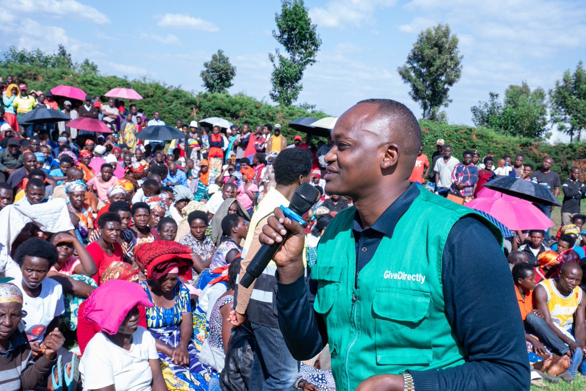 GiveDirectlyRw's tweet photo. Impact in motion in Gataraga. We’ve launched our cash transfer project in our 8th sector in @MusanzeDistrict, putting choice, dignity, and opportunity directly into the hands of more communities.

@RwandaNorth @RwandaLocalGov 
#HabwaWigire #UmuturageKuIsonga https://t.co/pKWxZR7mrl