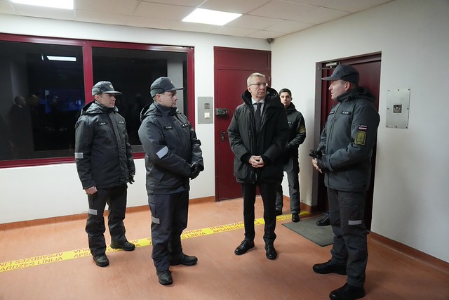 edruva's tweet image. Valsts prezidents Edgars Rinkēvičs piektdien, 9. janvārī, apmeklēja Cēsu Audzināšanas iestādi nepilngadīgajiem.
👉Lasi vairāk:👉edruva.lv/sabiedriba/jav…