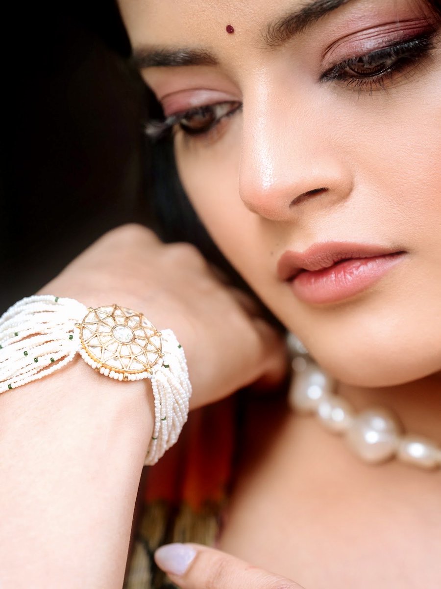 Riddhi Kumar tweet media