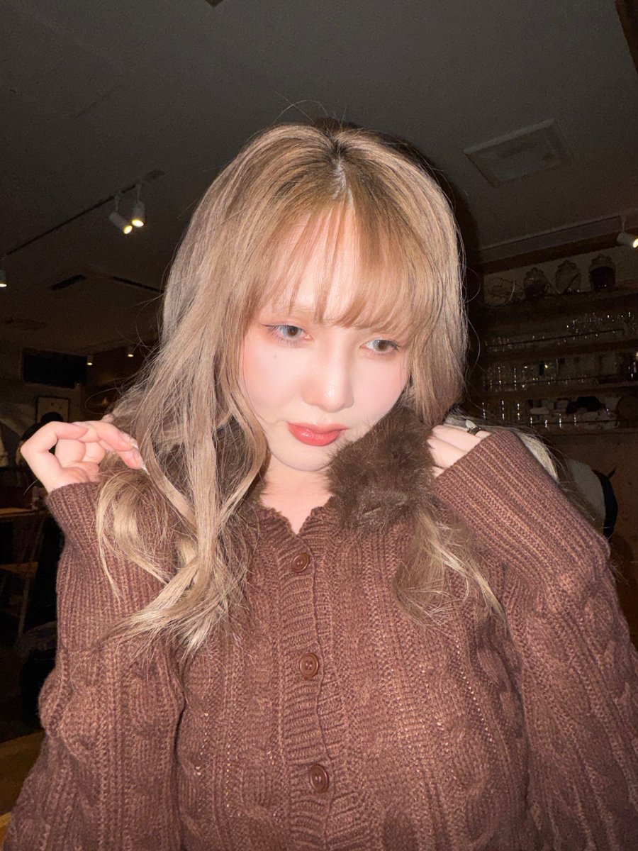 ash-b pics tweet media