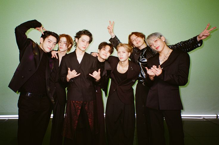 thinkabout_JAYB's tweet image. From 2014 to forever. Thank you GOT7 for teaching me about love, friendship, and perseverance Still here, still green, still GOT7. Happy 12th Anniversary to my forever artists.
GOT7 12TH ANNIVERSARY
#12YearsAndStillWithGOT7
 #12년이지나도_갓세븐

@GOT7Official #GOT7 #갓세븐