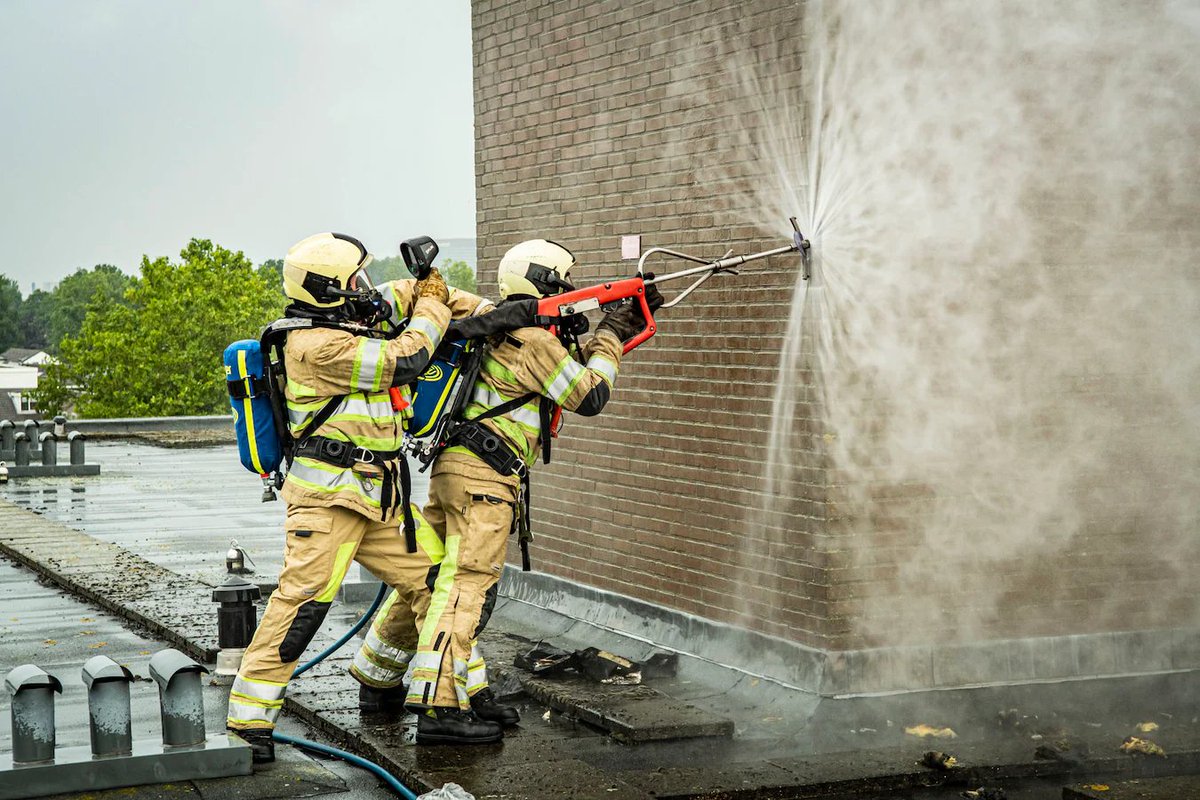 Steven Bakker tweet media