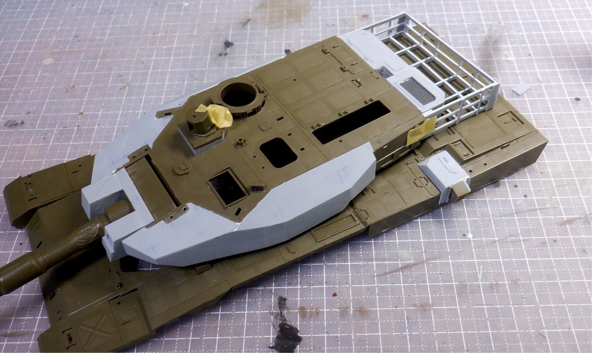 1/35 90式戦車改 2026/01/15 砲塔後部の籠を新しく作ります。ガタガタ