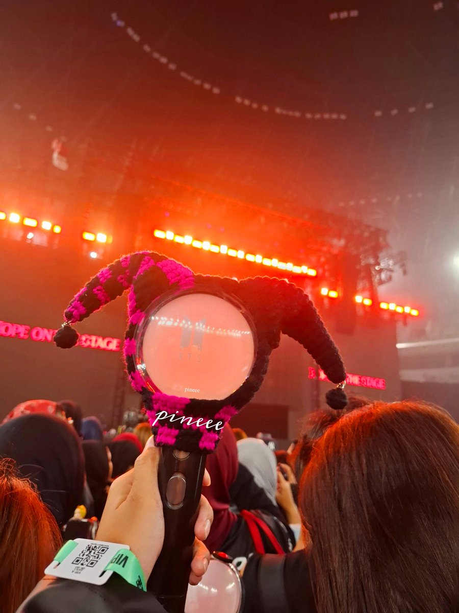 pineee🍍🌙 ⊙⊝⊜ tweet media