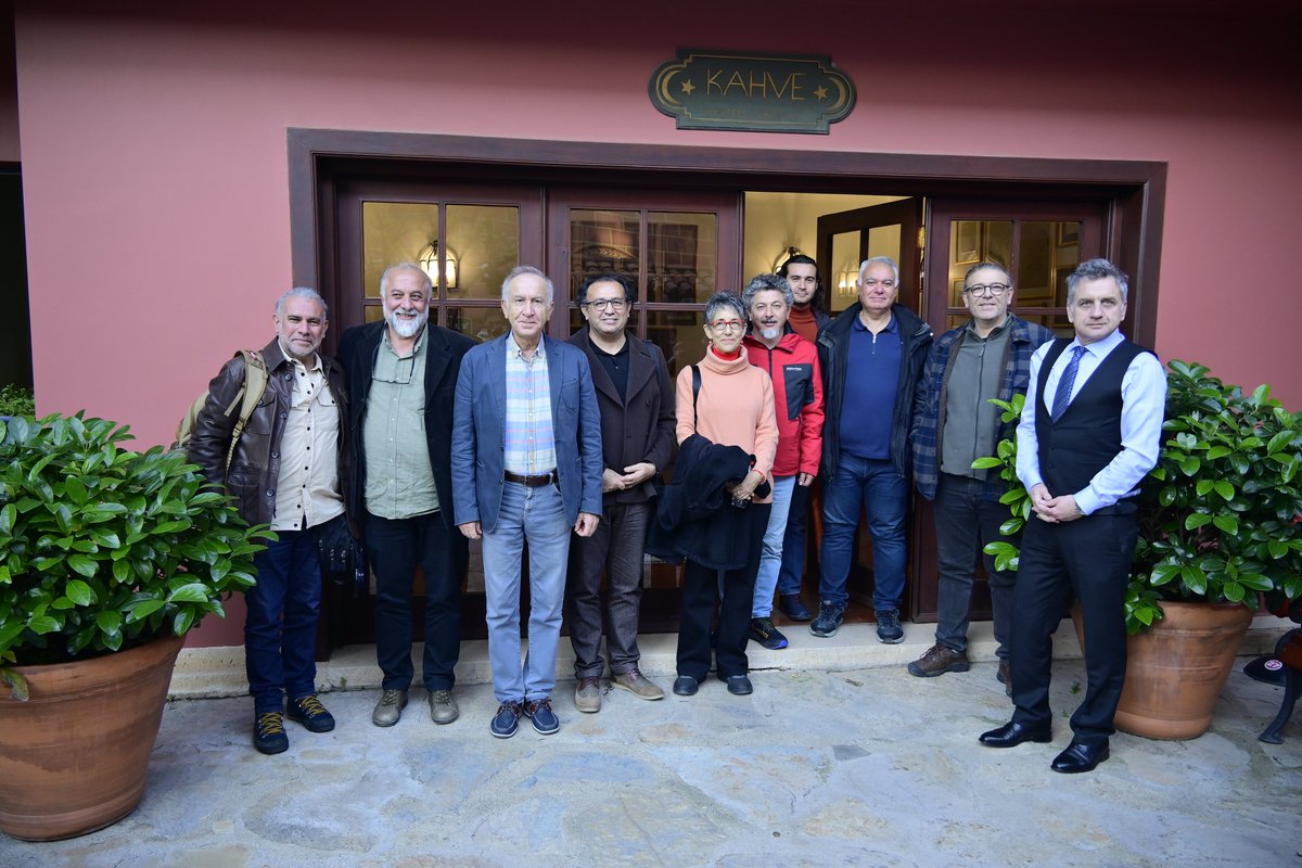 AKMED_Antalya's tweet photo. #AKMED #Termessos
Doç. Dr. Mustafa Koçak’ın “Termessos: Henüz Derinlere İnmeden” başlıklı konferansına gösterdiğiniz yoğun ilgi için teşekkür ederiz.
Gelecek etkinliklerimizde sizleri yeniden aramızda görmekten memnuniyet duyarız https://t.co/0xwiJq0ZKg