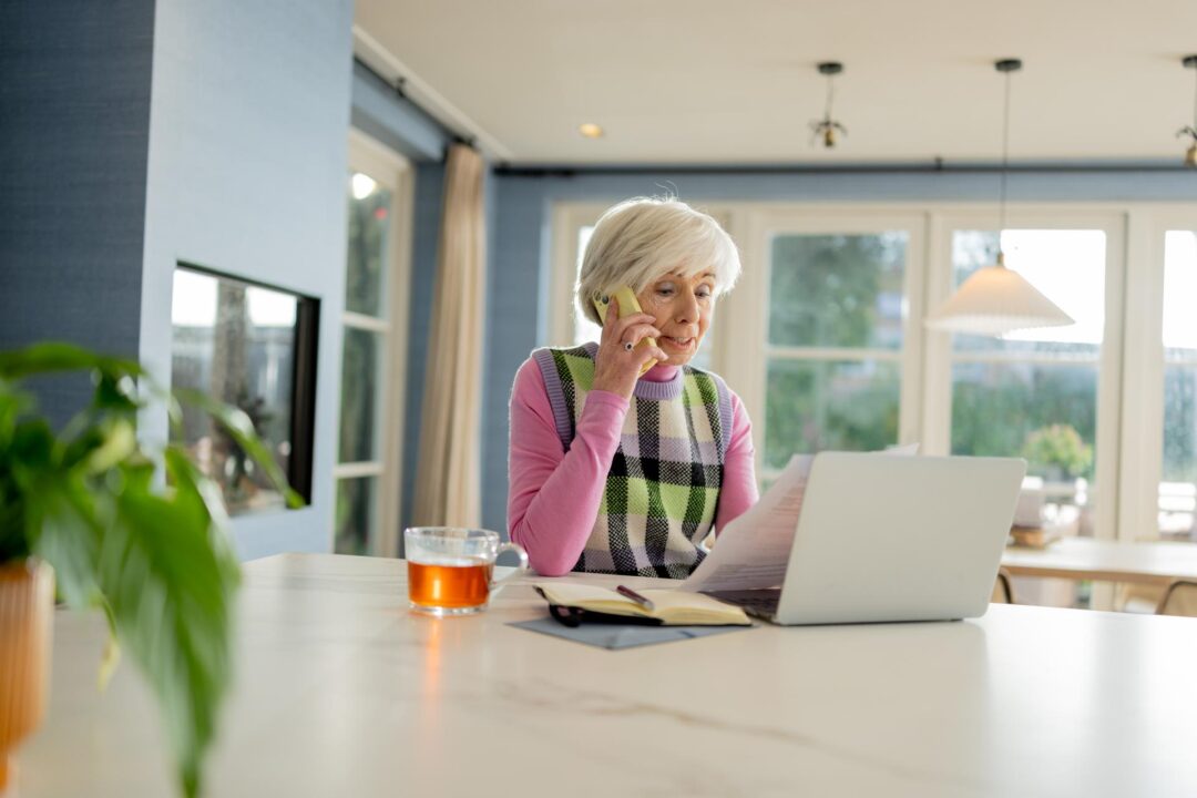 haarlem's tweet image. Belastingdienst adviseert: vraag vóór 1 februari een nabestaandenmachtiging aan: Steeds vaker kiezen nabestaanden ervoor om de aangifte inkomstenbelasting voor een overledene online te doen. Dat is een stuk makkelijker dan op papier, want online zijn… dlvr.it/TQMZx6
