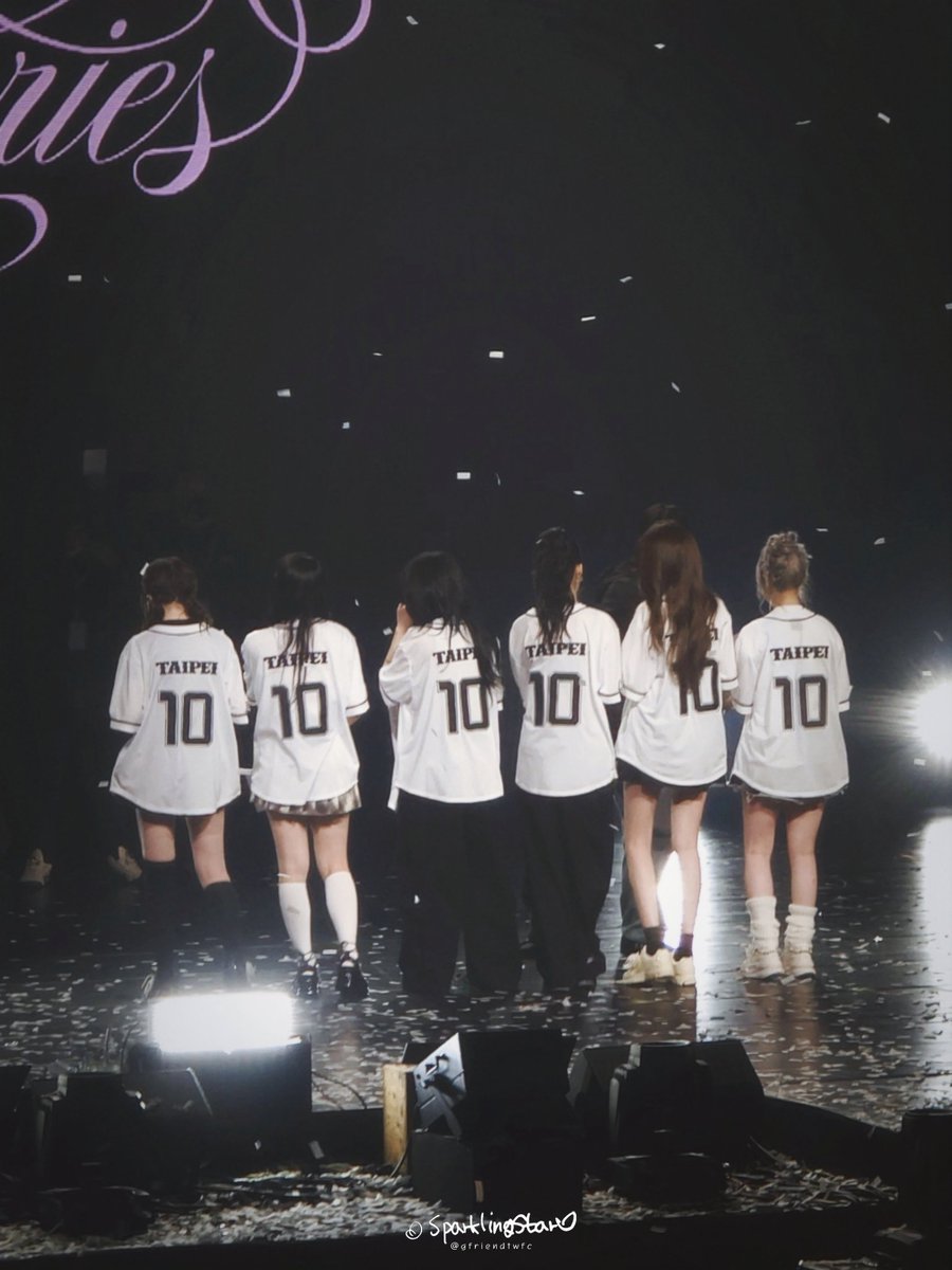 gfriendtwfc's tweet image. 🤍💙💜🤍💙💜
#영원할_여자친구의_11년
#ElevenYearsWithGFRIEND