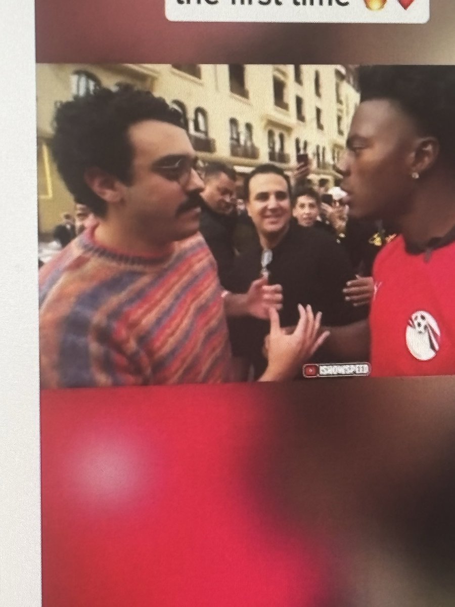 مين اللي ودي الواد البضان دا هناك