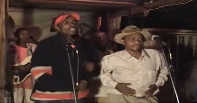 kameme101's tweet photo. No andu aya mahanaga atia? 🤣 Ni ihinda ria #Humukatbt na @Mansaimo na @Kattajkatta tuingate minoga na mikwekwe SMS 20014 https://t.co/EQgS3RvYdc