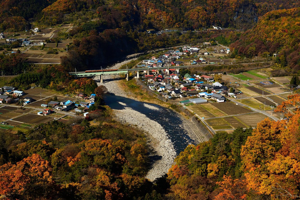 鉄路百景 tweet media