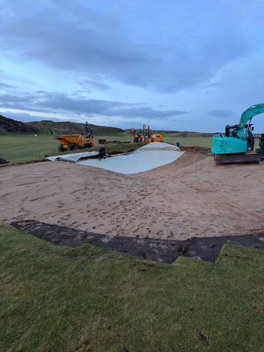 BunkerMat_com's tweet photo. Lovely job for our team this morning @wallaseygolf  #BunkerMat installed into a fresh new bunker. CM John and his team working with @cdpgolf1. This one’s going to look pretty special when it’s all turfed up. https://t.co/XTALy1tQmq