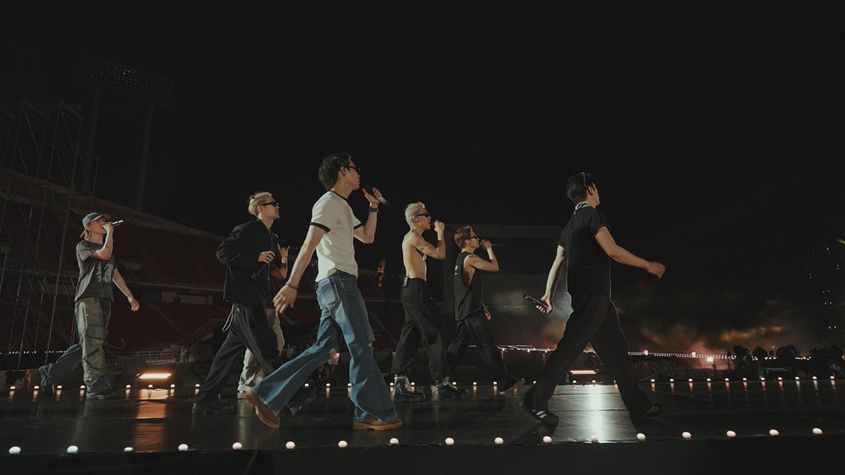 poonniez's tweet image. อยู่เติบโตกันมา 12 ปีแล้วน๊า เติบโตด้วยกันมาอย่างดีเลย แม้จะแยกย้ายไปทำงาน แต่ก็ยังทำตามสัญญามารวมตัวเพื่ออากาเซ่ 💚

갓세븐 데뷔 12주년 축하해 💚

                 ˚ ◌༘♡ ⋆｡˚ ꕥ

GOT7 12TH ANNIVERSARY
#12YearsAndStillWithGOT7
#12년이지나도_갓세븐

@GOT7Official #GOT7 #갓세븐