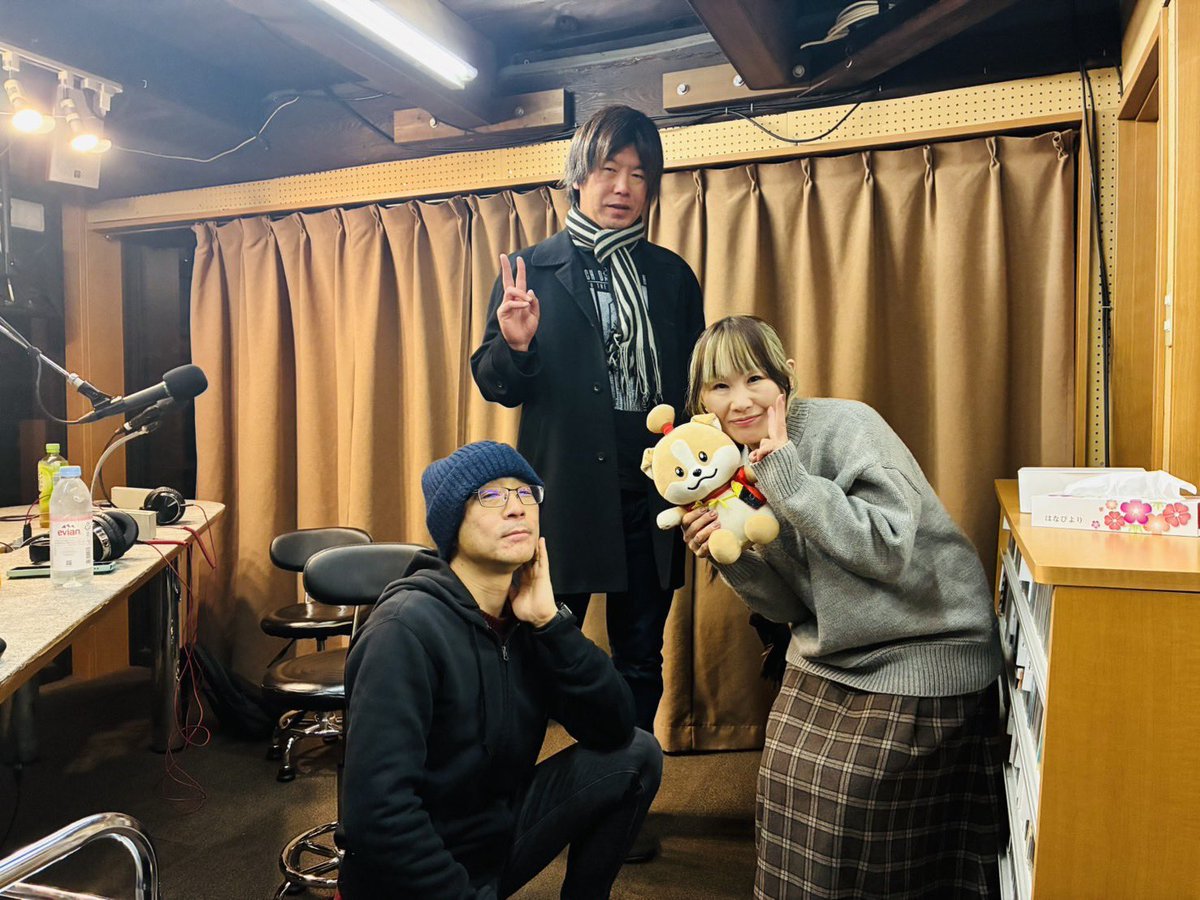 flu_wa's tweet image. □1/15(木)愛知北エフエム放送 United North84.2FM

「KITA坊主の希望のかけら達♪」、「桑野隊長のやすらぎ横丁」と、2番組連続となる今年最初のラジオ生放送出演でした📻

ナビゲーターKITA坊主さん、桑野隊長、リスナーの皆さん、ありがとうございました🙇‍♂️

お陰様で楽しくトーク出来ました😊