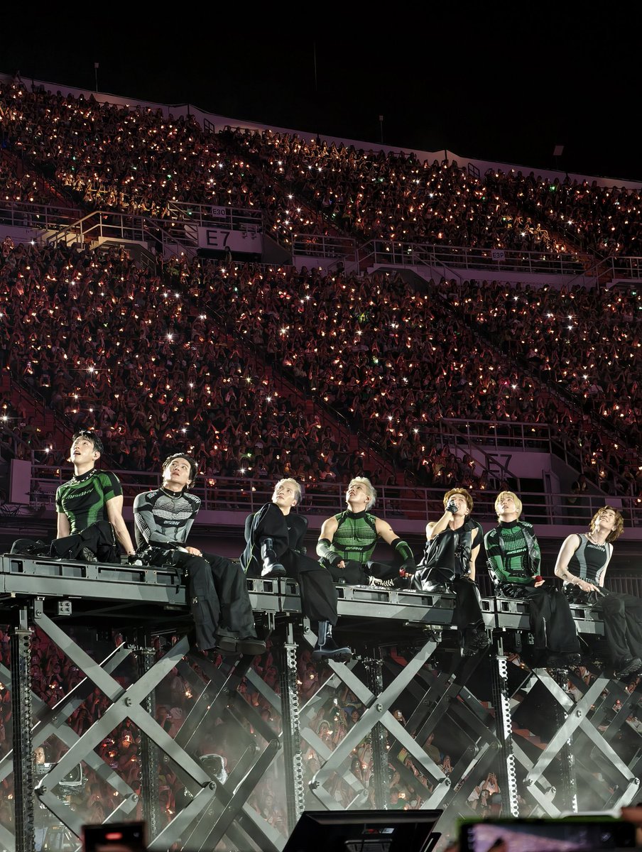 Rinrly1's tweet image. 💚เวลาผ่านไปไวมากอาจไม่ได้อยู่ตั้งแต่วันแรกแต่9ปีที่ผ่านมามีความสุขมากๆๆเลยนะคนเก่งของฉันถึงจะอวยไม่เก่งโพสต์ไม่เยอะแต่จนถึงตอนนี้พวกนายยังคงคือที่1ในใจ GOT7 12TH ANNIVERSARY
#12YearsAndStillWithGOT7
#12년이지나도_갓세븐