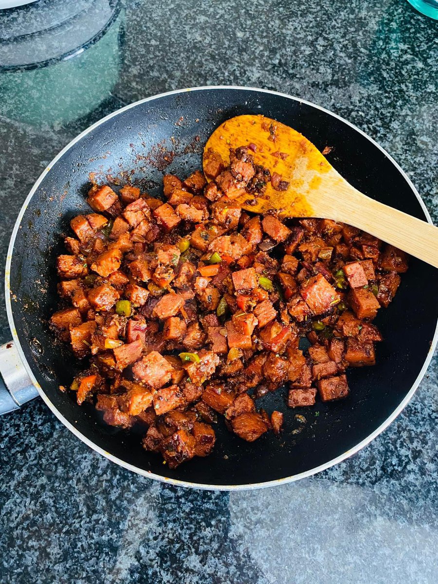 Lush_Beauty1's tweet image. No matter how good you fry it . I will forever hate it.