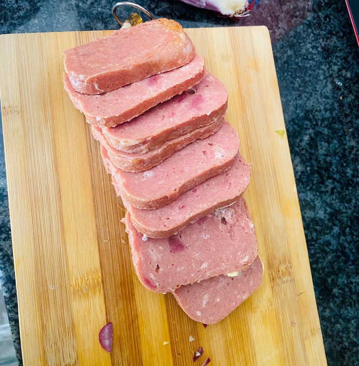 Lush_Beauty1's tweet image. No matter how good you fry it . I will forever hate it.