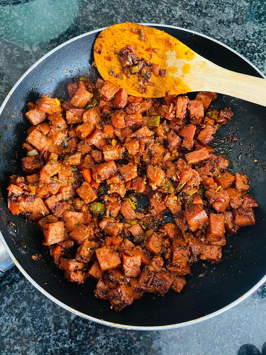 Lush_Beauty1's tweet image. No matter how good you fry it . I will forever hate it.