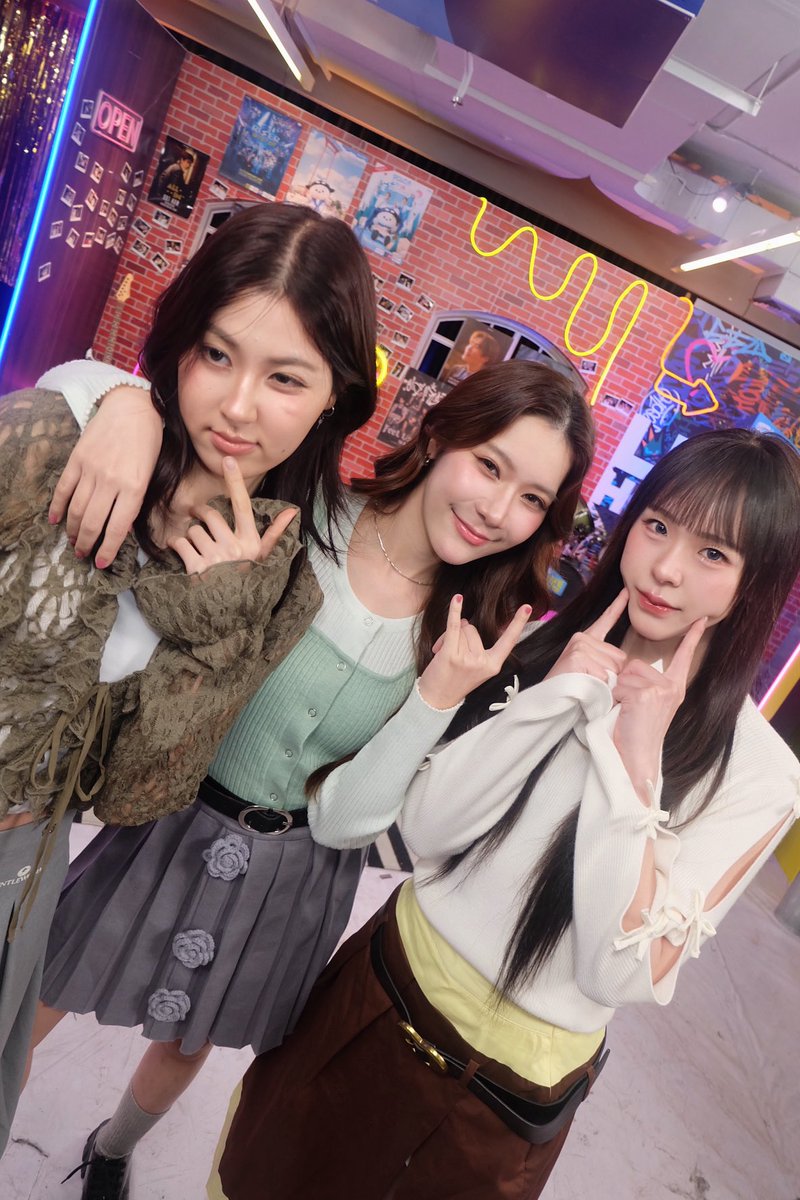 จูนววม tweet media