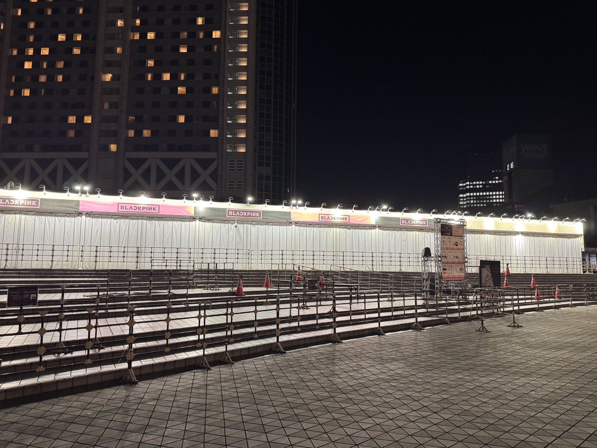 fox0517's tweet photo. 東京ドーム着きました！みんなどこいる⁈🤣笑笑 https://t.co/zcB6PE6OQY