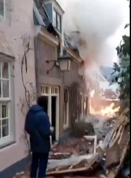 Steven Bakker tweet media