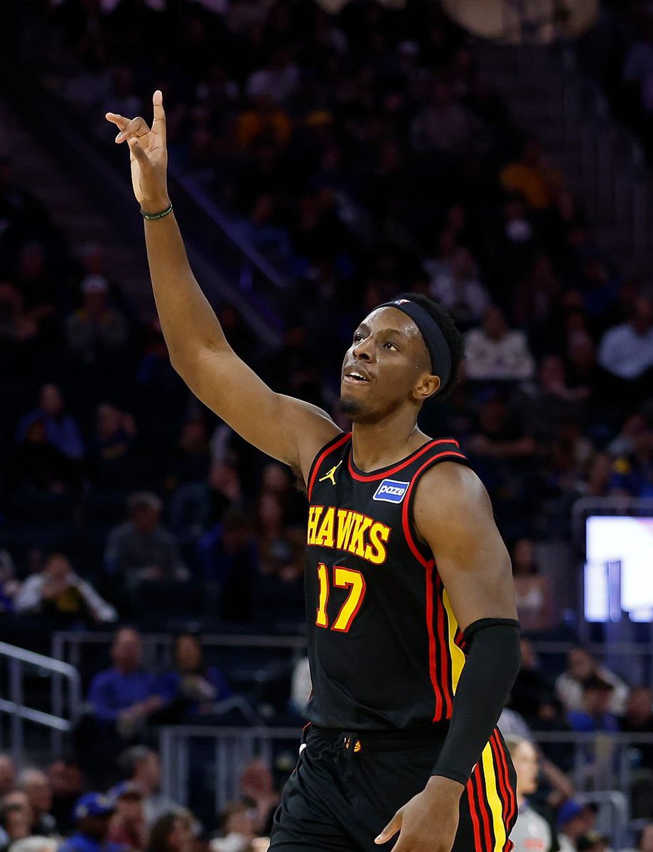 TheDunkCentral's tweet image. The Pacers are showing interest in Onyeka Okongwu, Yves Missi, Ivica Zubac, and Daniel Gafford, per @JakeLFischer 

“I  was told this week, for example, that Indiana has called Atlanta on Onyeka Okongwu in addition to its previously reported interest in players such as Dallas'…