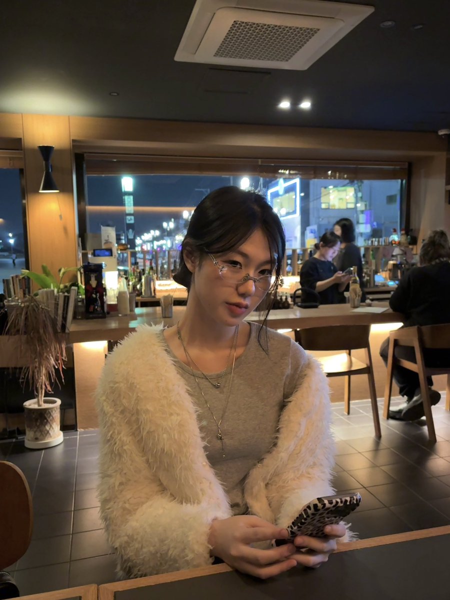 aiddl33's tweet photo. 경주느좋바갓다옴!! https://t.co/XD1OTvcPng