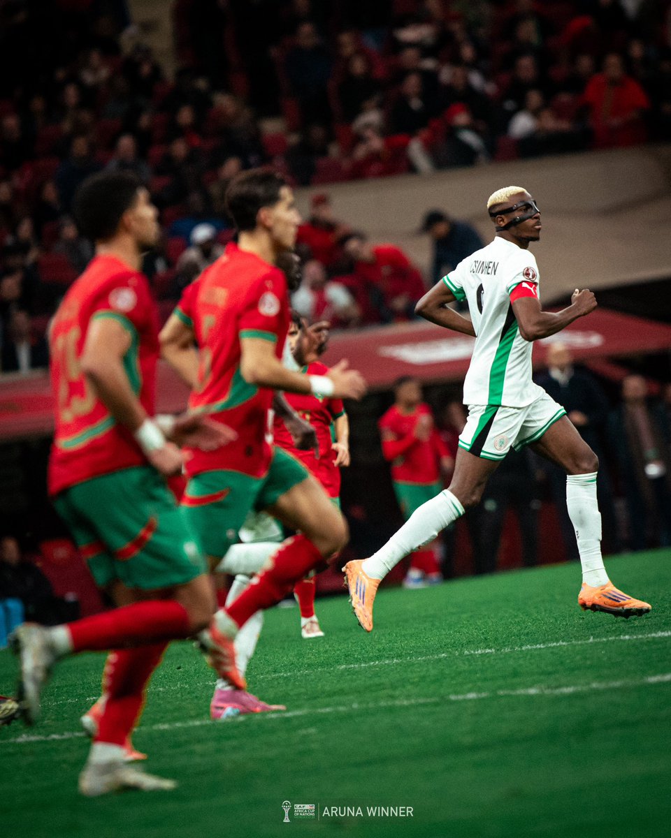 aruna_winner's tweet photo. Victor Osimhen 🇳🇬

@victorosimhen9 ⚽️ https://t.co/UZbQlLBx3N