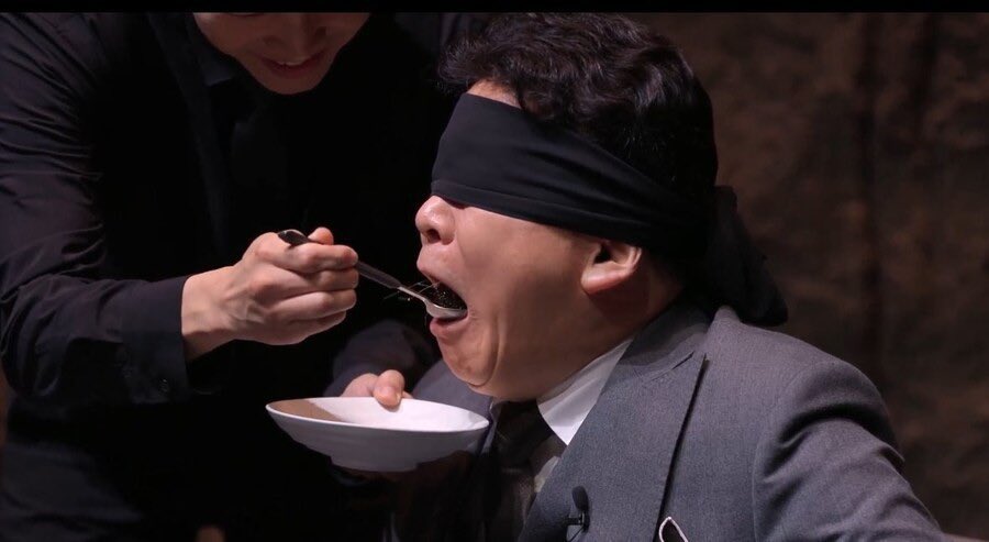 당장 11시에 앨범 사야하는 아미들