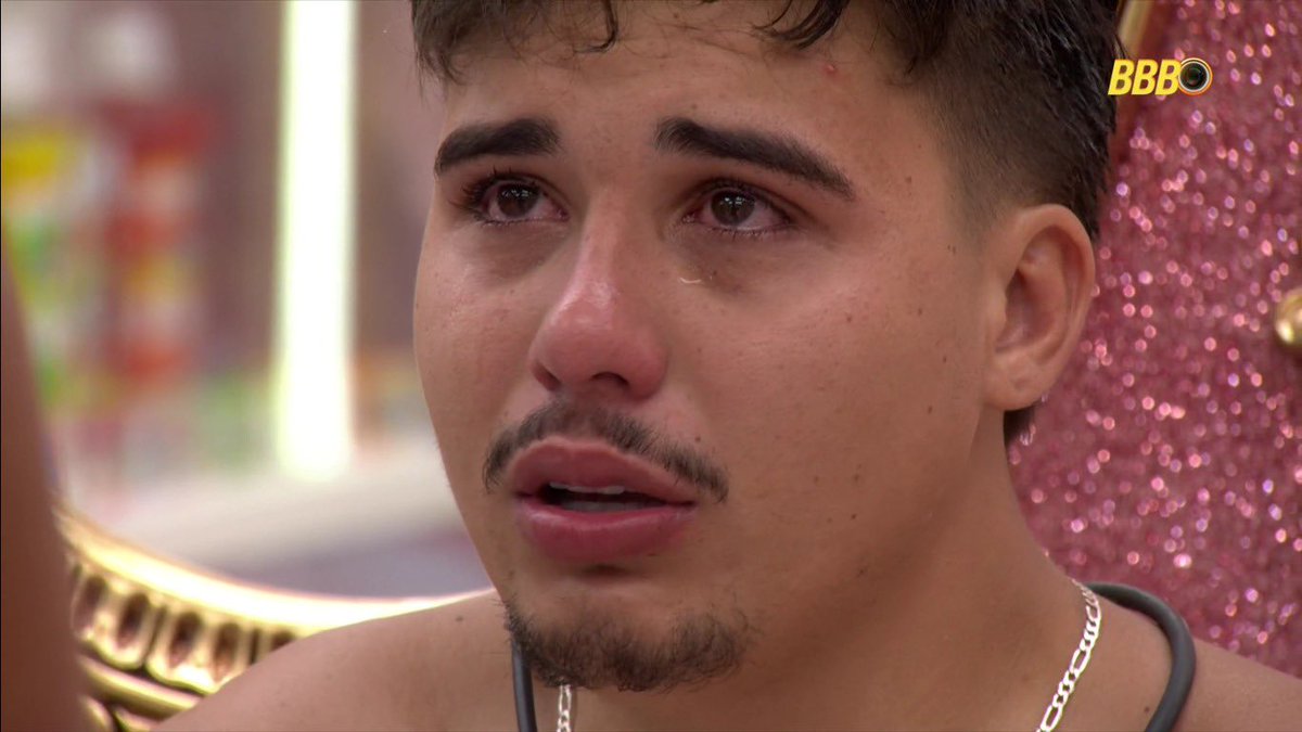 poponze's tweet image. Pedro já está há dois dias sem dormir direito, dizendo estar perdido, com medo e desorientado.

Ele afirma novamente que TRAIU sua esposa e tá com medo de usarem isso contra ele. Tá nítido que ele não tá bem. #BBB26