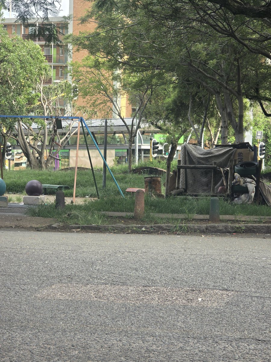 Manana_Duiker's tweet image. Mayor, please look at the state of Parks in Sunnyside