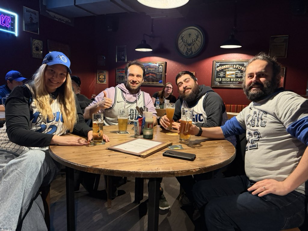 Germany, Bulgaria, Italy, &amp; Ireland all at one table.