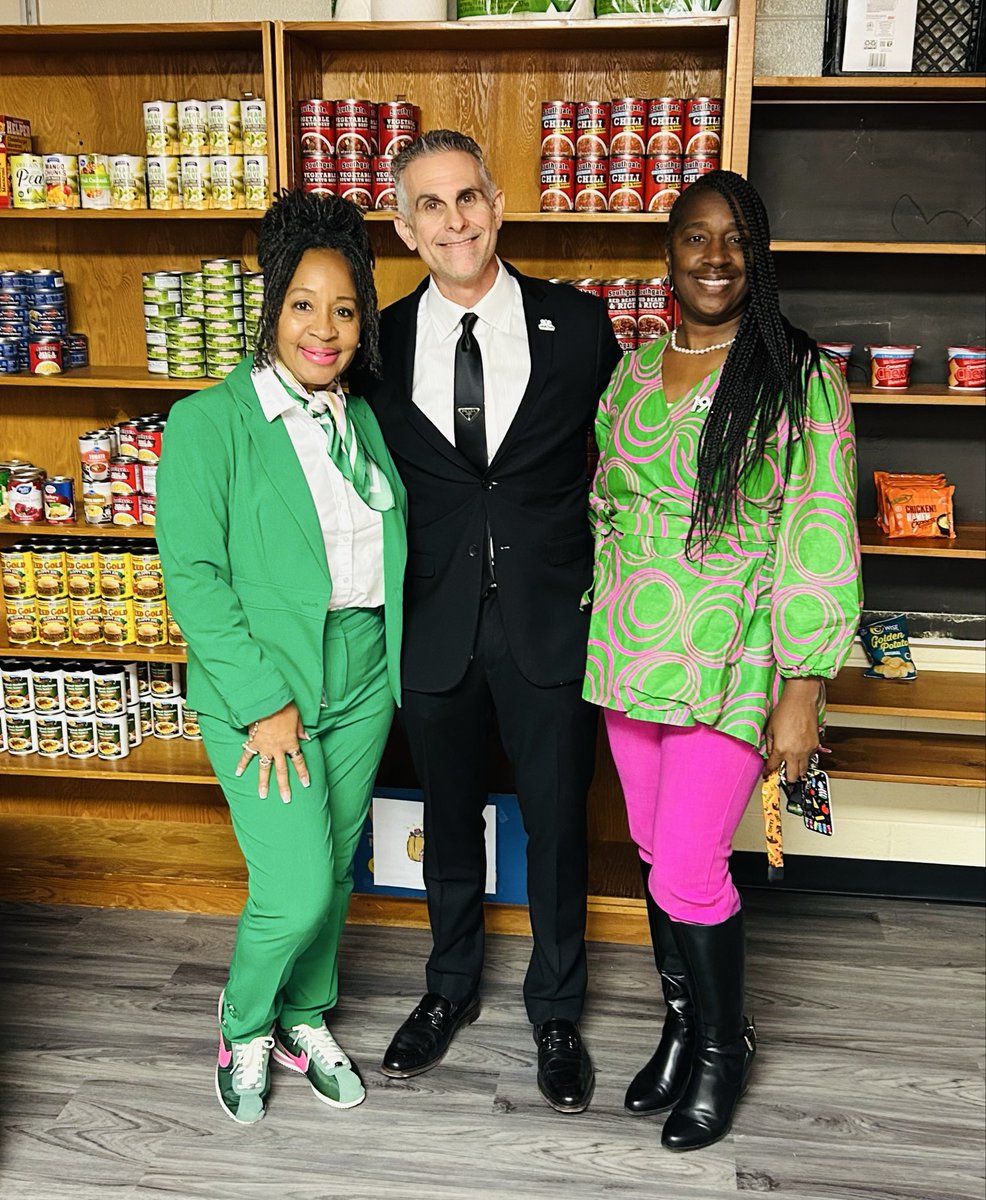 Dr. Norman C. Sauce III tweet media