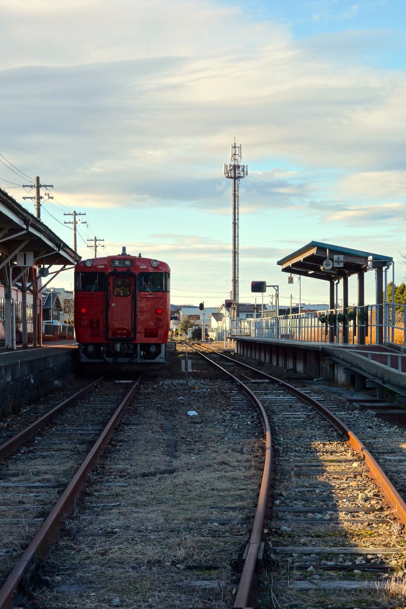 冬晴れの終着点
#城端線 #城端駅