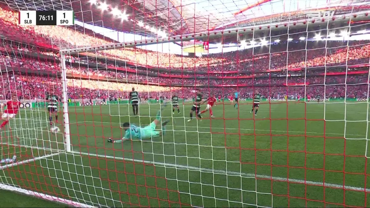 Lampião Com Ambição 🦅 tweet media