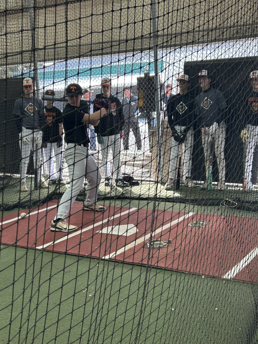 EPratte2's tweet photo. Practice Day - Rawlings Tigers National Teams, Fort Myers, FL

@NationalTigers 
@RecruitTigers https://t.co/CWx4rLgo0U