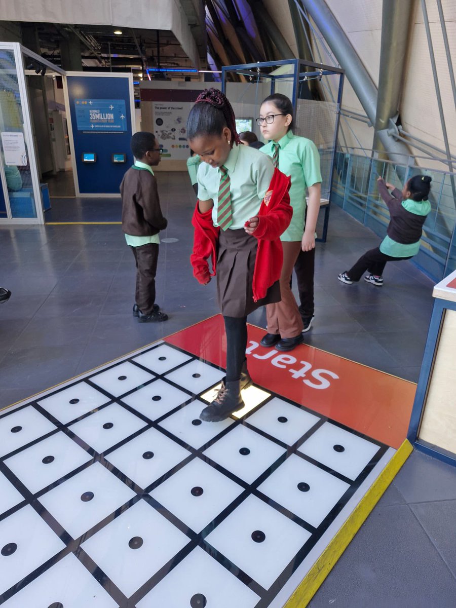 St_Denis_PS's tweet photo. P5 had a fantastic time at the @gsc1 Science Centre today, embarking on their Clyde in the Classroom project! Soon, their trout eggs will be delivered and they will develop their understanding of the trout life cycle #citc https://t.co/lRuxnRdL7R