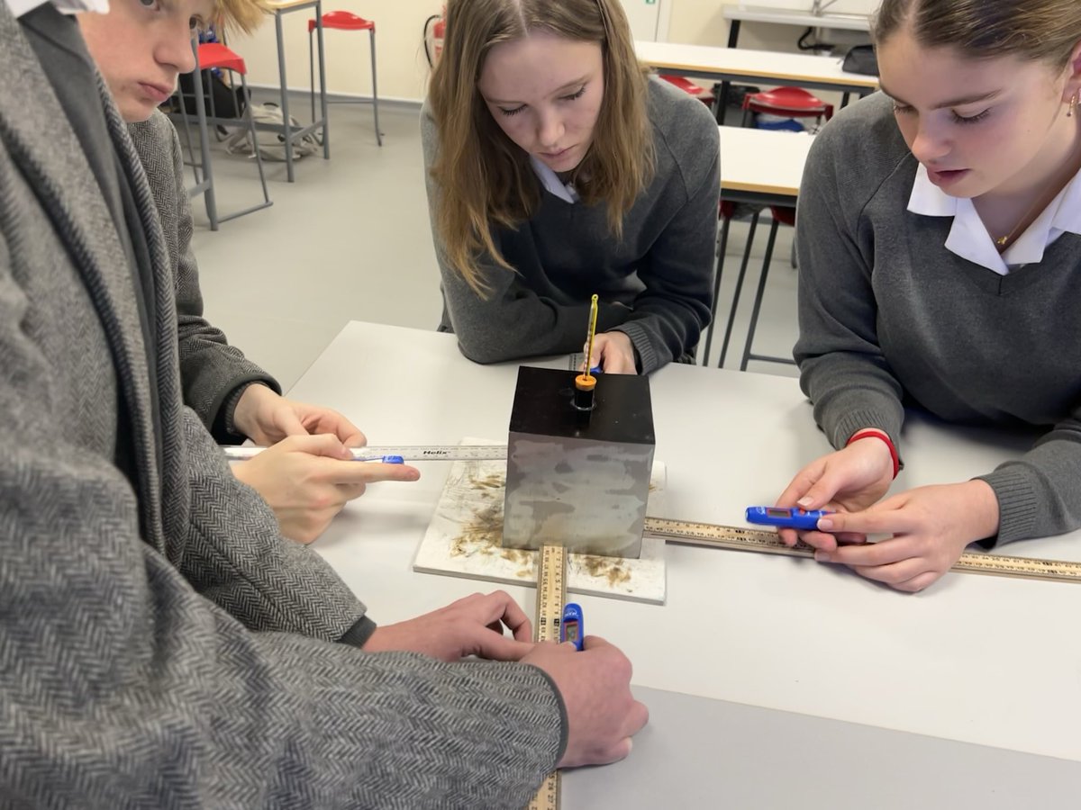 STEM | Durlston School tweet media
