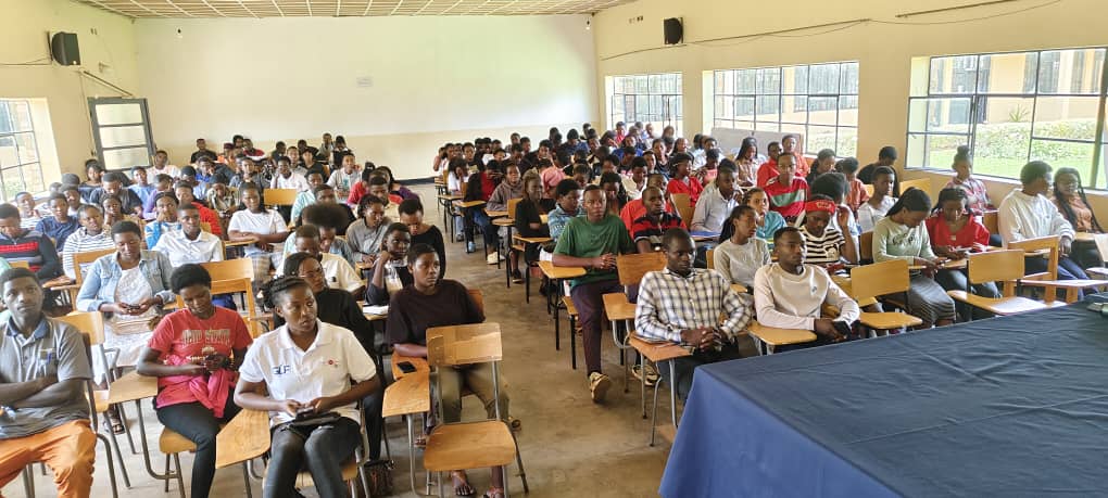CURSU25's tweet photo. At @CUR_Rwanda, we prepare not only minds but lives. Students were sensitized on preventing unplanned pregnancies for a better tomorrow at #Save and #Taba Campuses. https://t.co/HMYsdUlaYE