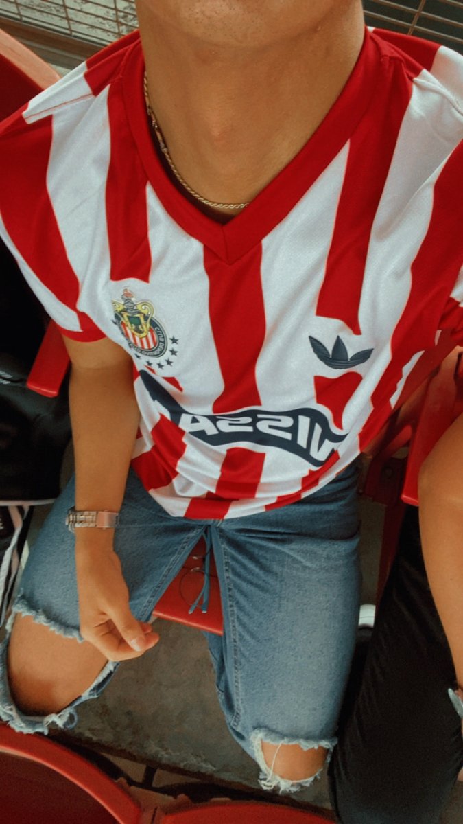 Cesar20072003's tweet photo. @LopezElizondo11 @Chivas @calientesports ARRIBA LAS CHIVAASSSS!! #MásAcciónMásDiversión 🔥 https://t.co/jzS4GJdv4o