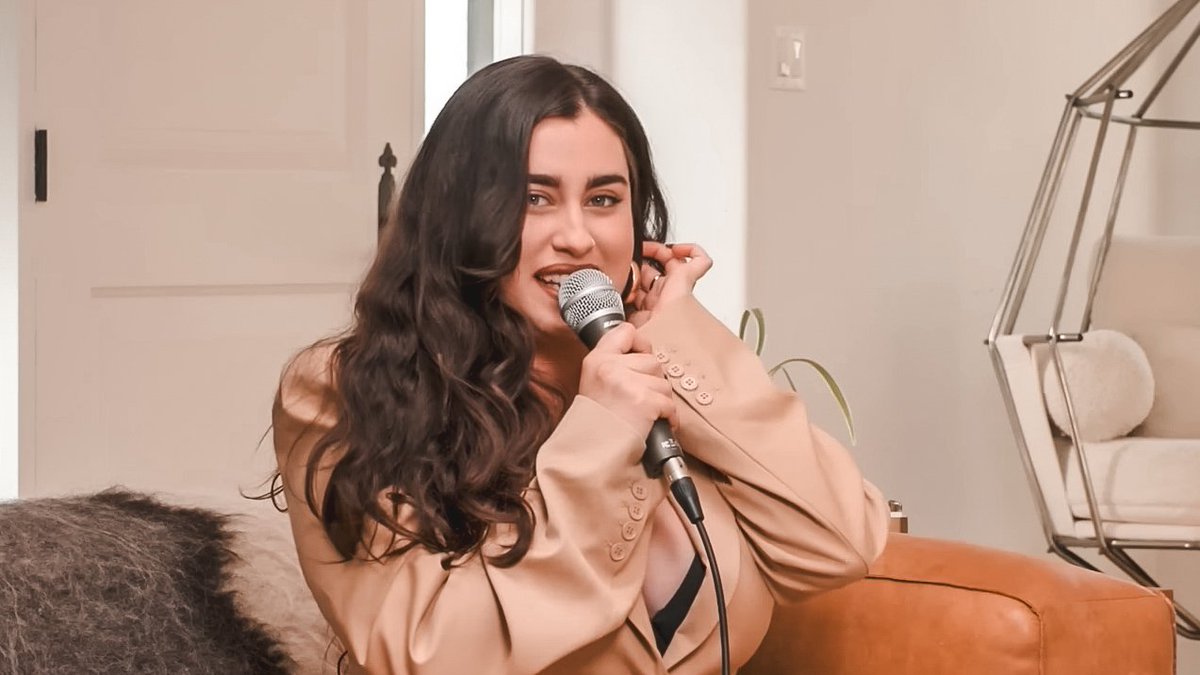 powerlaurenpics's tweet image. 