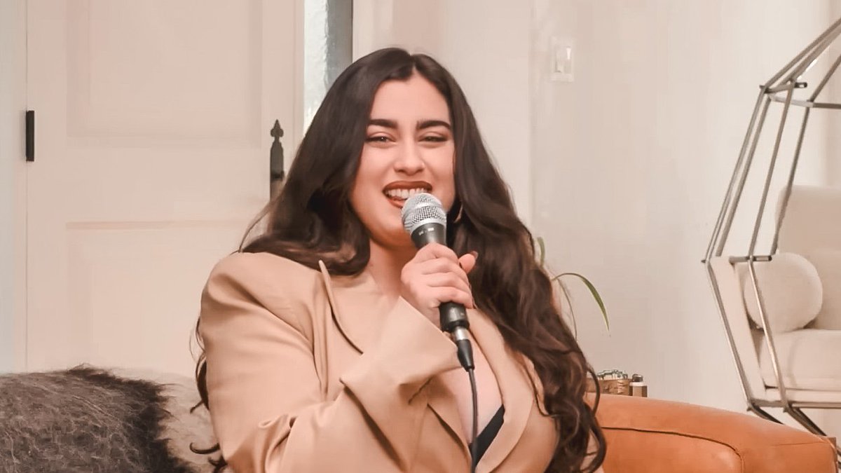 powerlaurenpics's tweet image. 