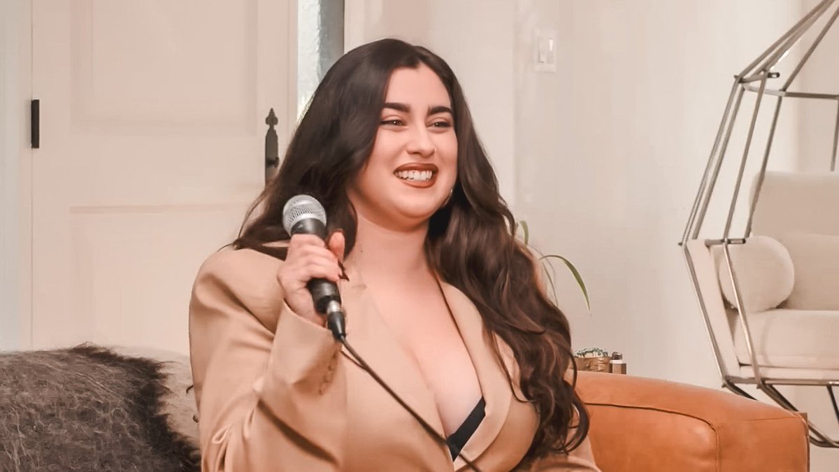 powerlaurenpics's tweet image. 