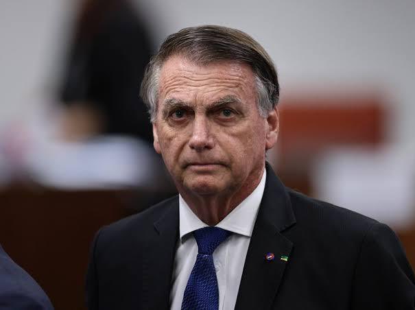 QGdoPOP's tweet image. Alexandre de Moraes ordena a transferência do ex-presidente Jair Bolsonaro para o Presídio da Papuda (Papudinha).