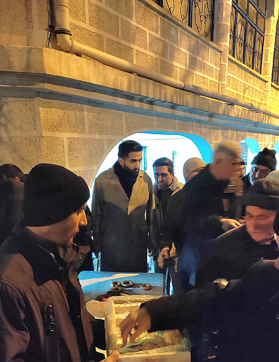 Miraç Kandili’nin manevi atmosferinde, İlçe Teşkilat Başkanımız <a href="/celiky03/">Yusuf Çelik</a>, Belediye Meclis üyemiz <a href="/FarukGormez65/">Faruk Görmez</a> ve teşkilatımızla beraber Şentepe Fatih Camii’mizde hemşehrilerimizle bir araya geldik.

Bu mübarek gecenin birlik, beraberlik ve hayırlara vesile olmasını diliyoruz.