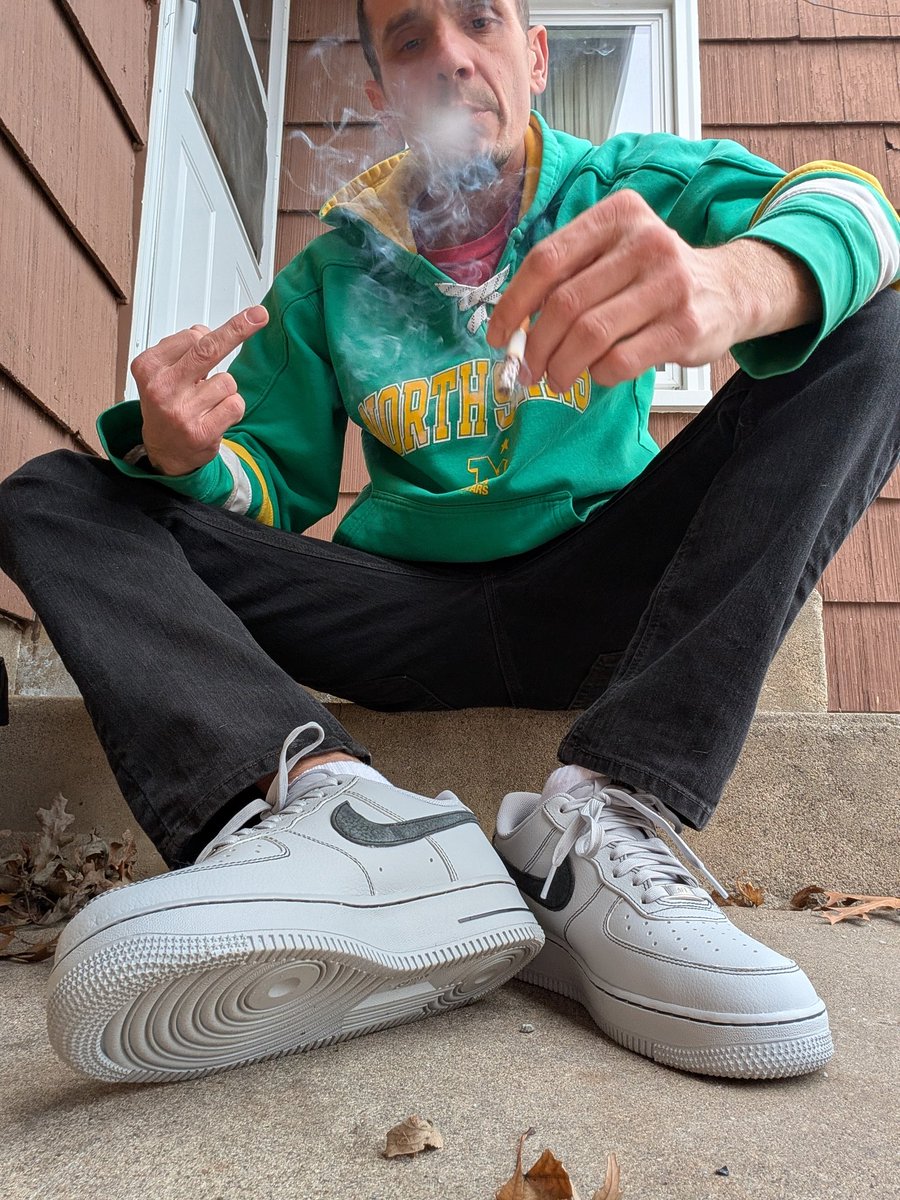 MasterBenny tweet media