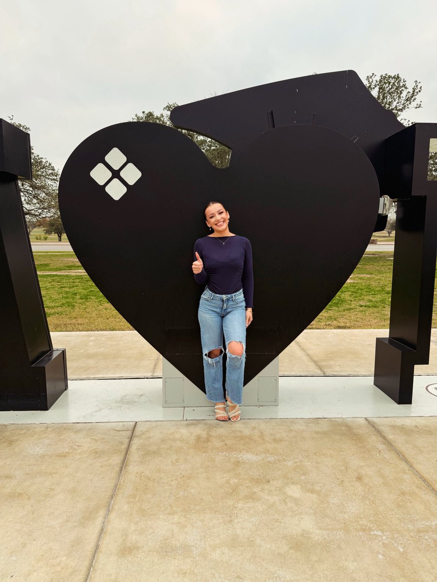 University Square Apartments tweet media